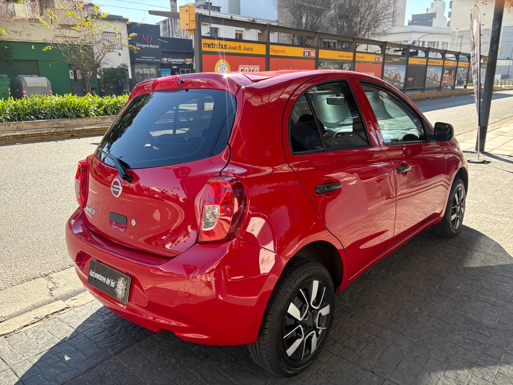 Nissan March Active 1.6  — foto 8
