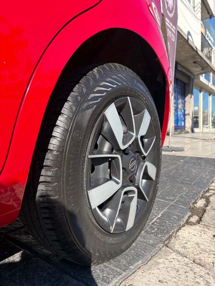 Nissan March Active 1.6  — foto 10