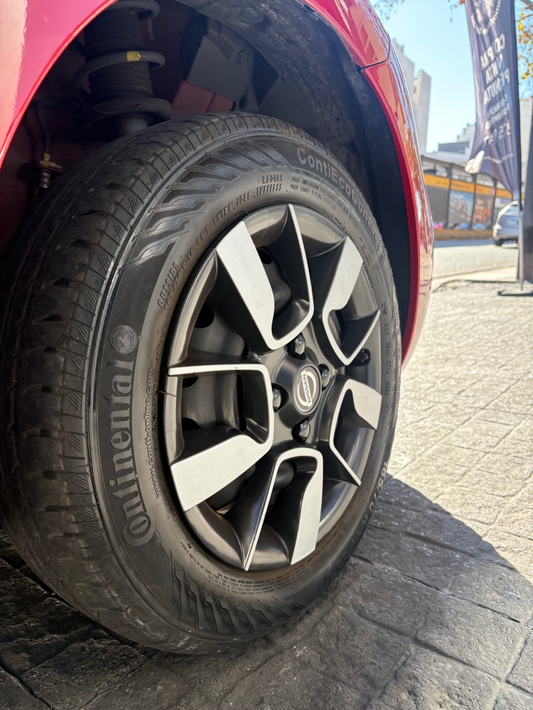 Nissan March Active 1.6  — foto 11