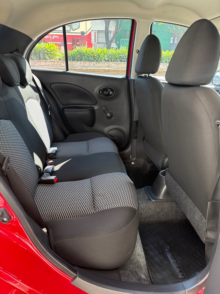 Nissan March Active 1.6  — foto 17