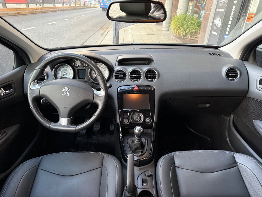 Peugeot 308 Feline — foto 9