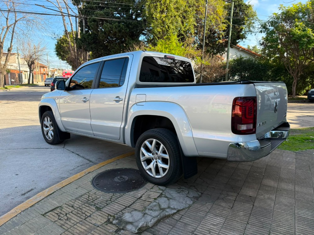 Volkswagen Amarok DC V6 3.0L 258CV TDI 4X4 AT Highline — foto 3