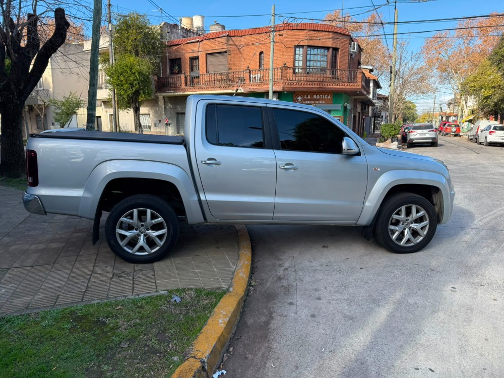 Volkswagen Amarok DC V6 3.0L 258CV TDI 4X4 AT Highline — foto 6