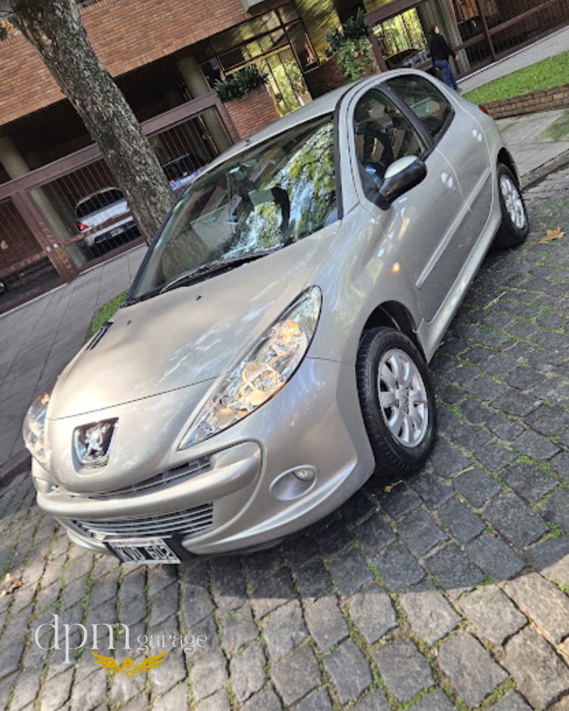 Peugeot 207 Compact xs hdi 1.4 5p
