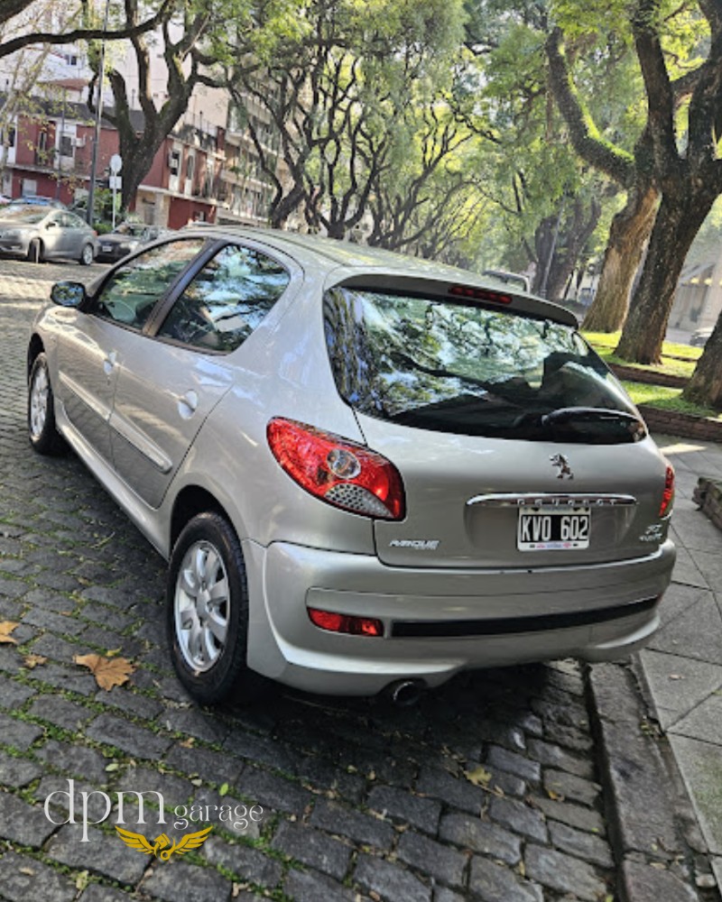 Peugeot 207 Compact xs hdi 1.4 5p — foto 4