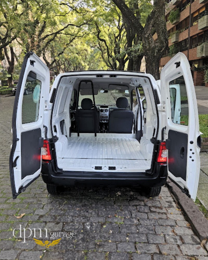Peugeot Partner 1.6 hdi furgon confort — foto 3