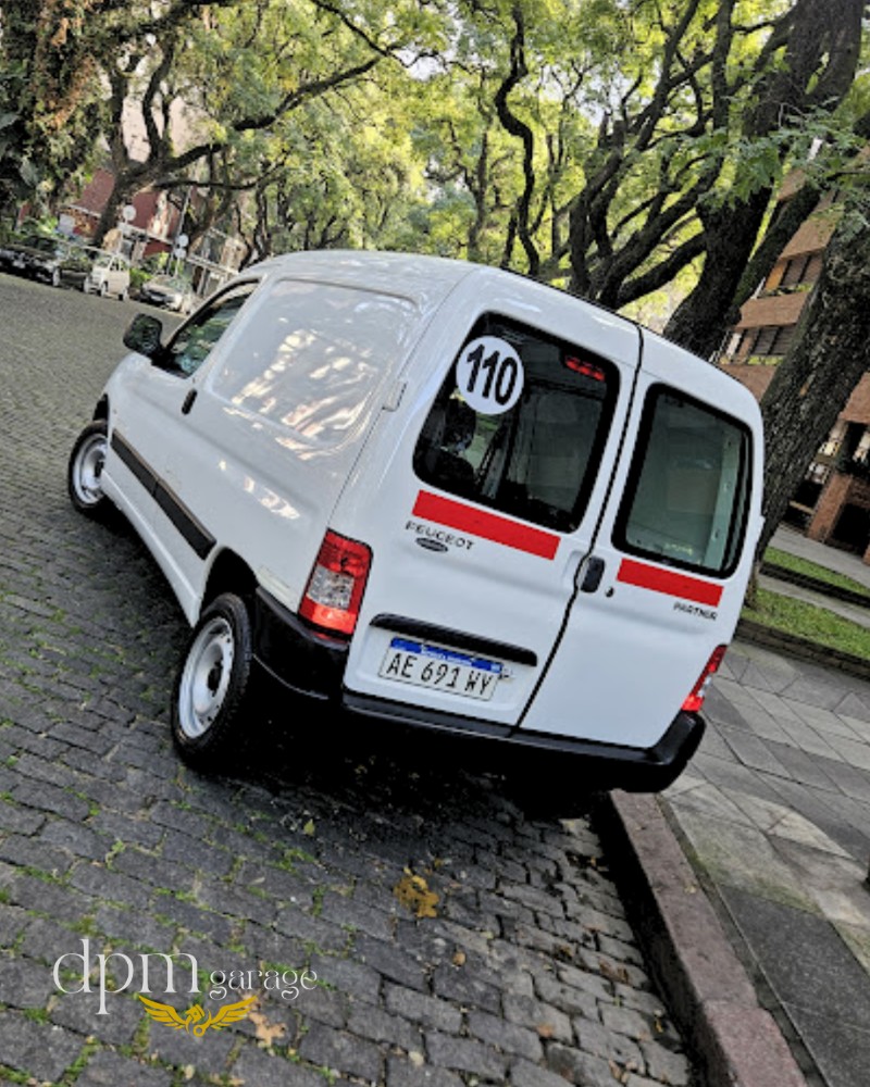 Peugeot Partner 1.6 hdi furgon confort — foto 5