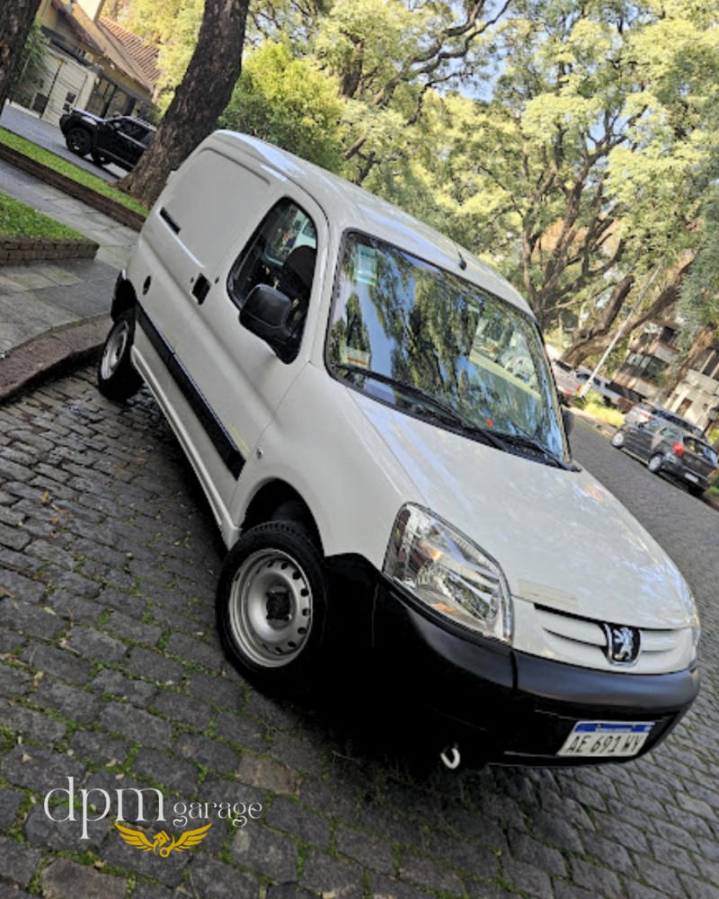 Peugeot Partner 1.6 hdi furgon confort — foto 8