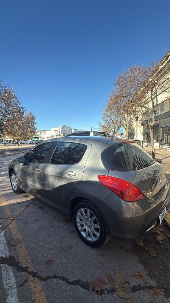 Peugeot 308 Active — foto 4