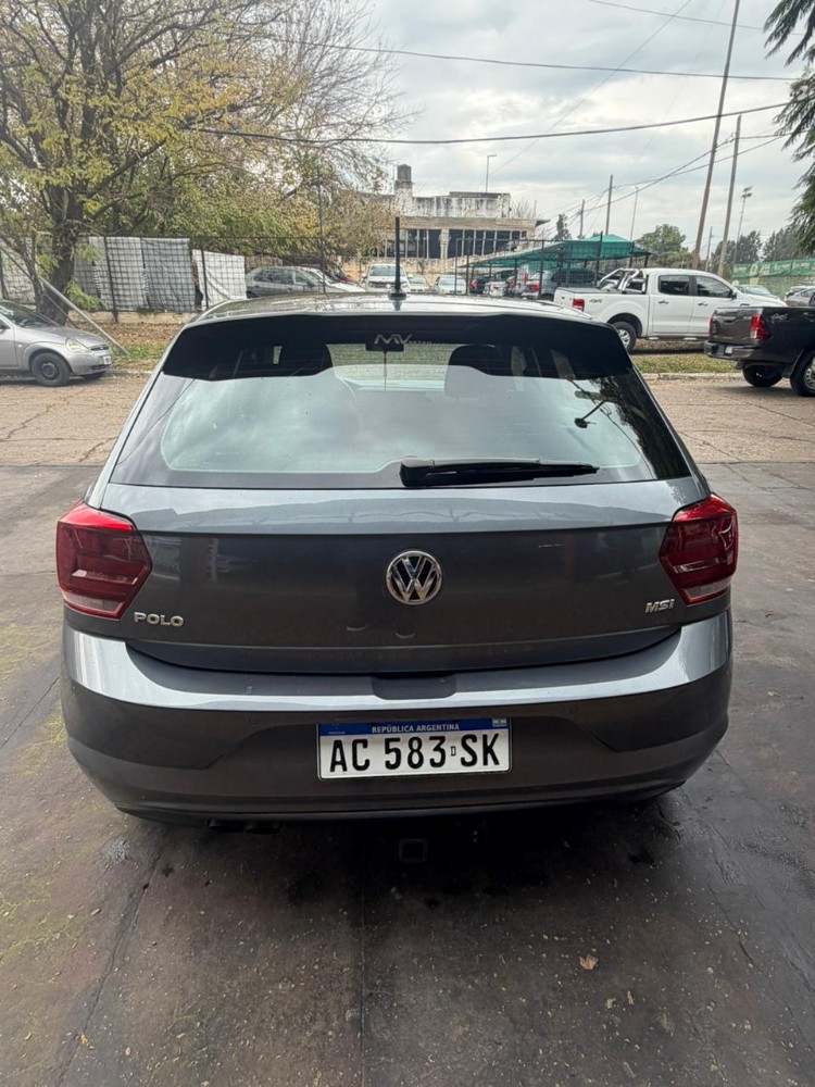 Volkswagen POLO 1.6 MSI CONFORTLINE — foto 3