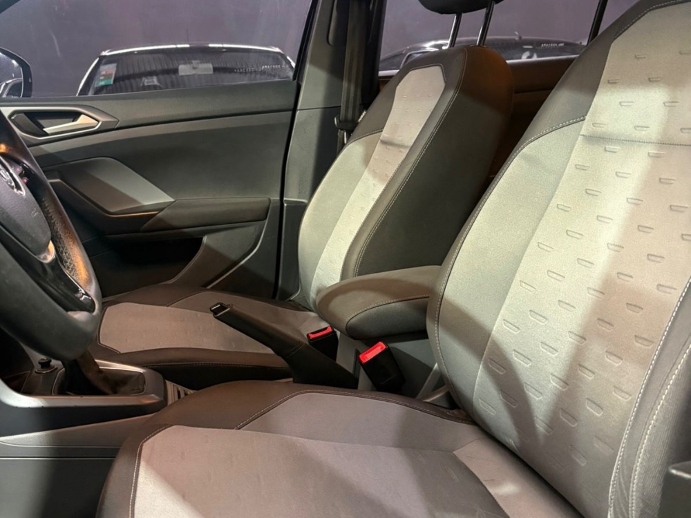 Volkswagen T-Cross Comfortline 1.6 Aut — foto 7