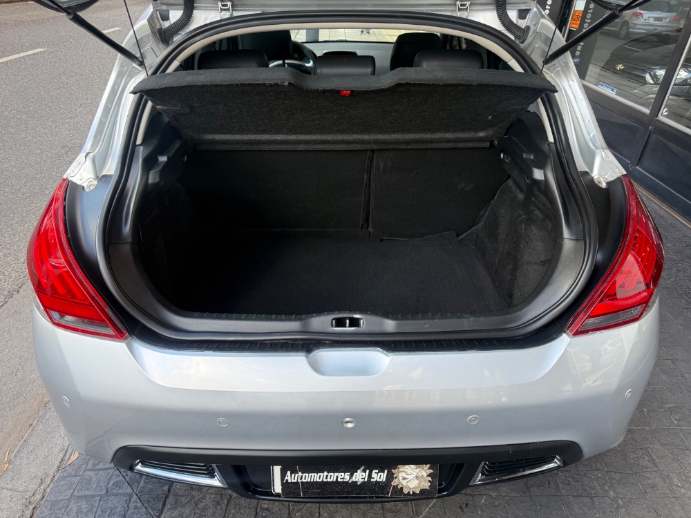 Peugeot 308 Feline thp Tiptronic  — foto 12