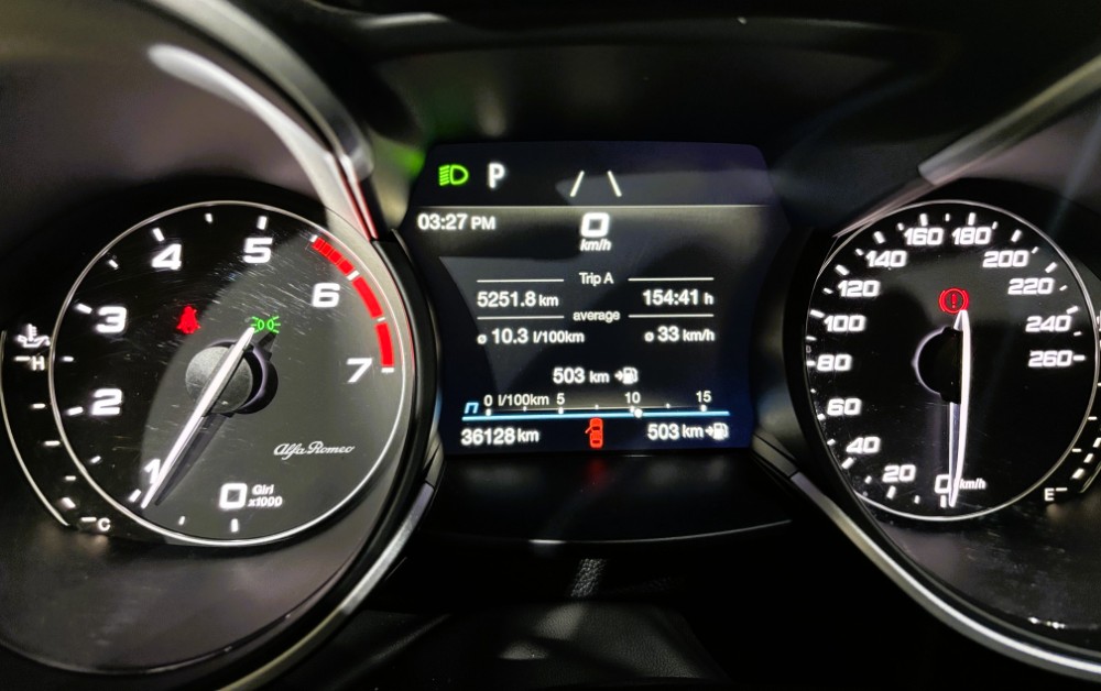 Alfa Romeo Stelvio 2.0T 280HP AWD AT SUPER Quadrifoglio — foto 2