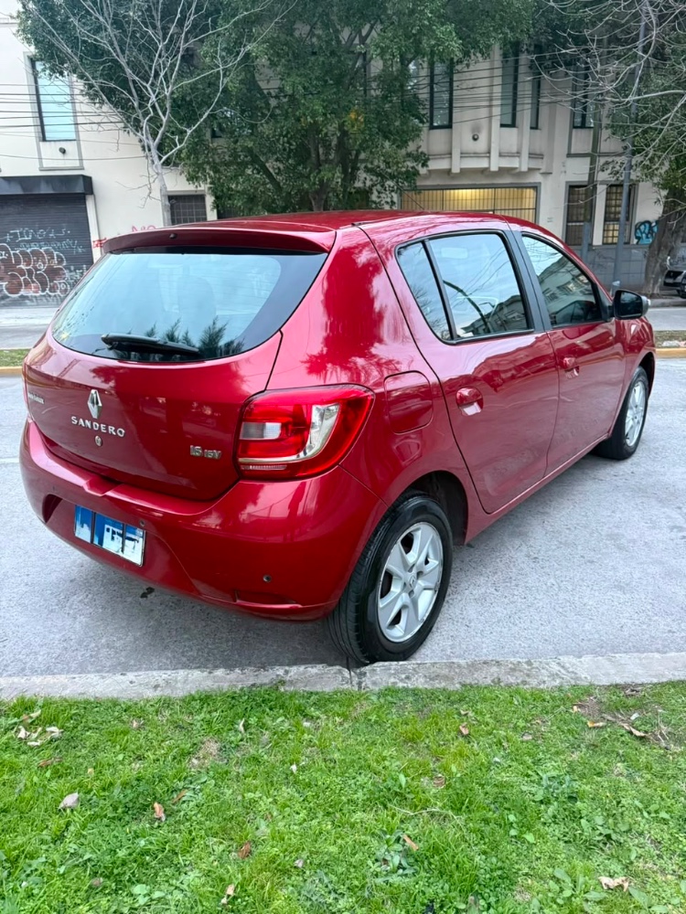 Renault Sandero Privilege 1.6 c/ gnc — foto 5