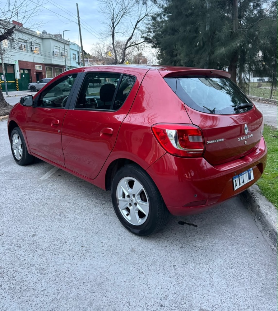 Renault Sandero Privilege 1.6 c/ gnc — foto 6