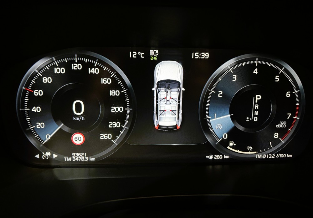 Volvo XC60 2.0 T6 Inscription AWD — foto 2