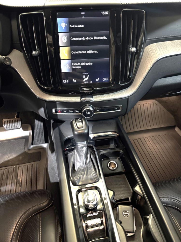 Volvo XC60 2.0 T6 Inscription AWD — foto 6