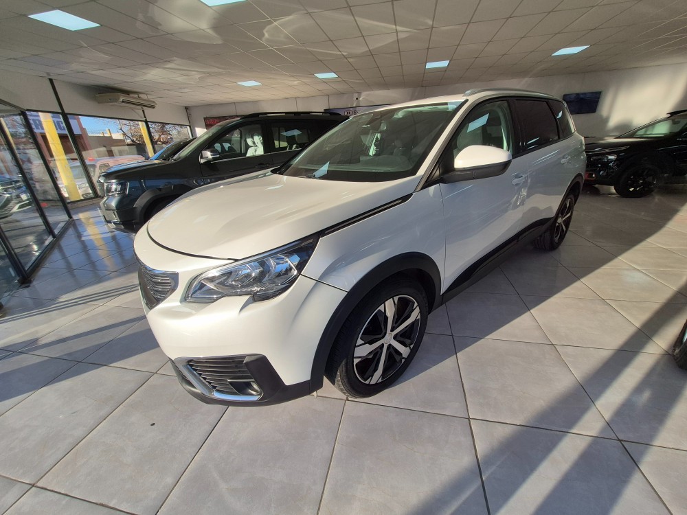 Peugeot 5008 Allure Tiptronic — foto 2