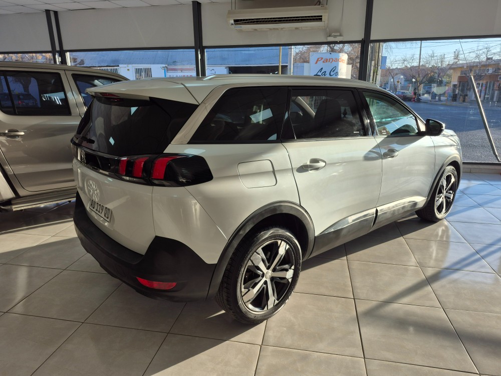 Peugeot 5008 Allure Tiptronic — foto 4
