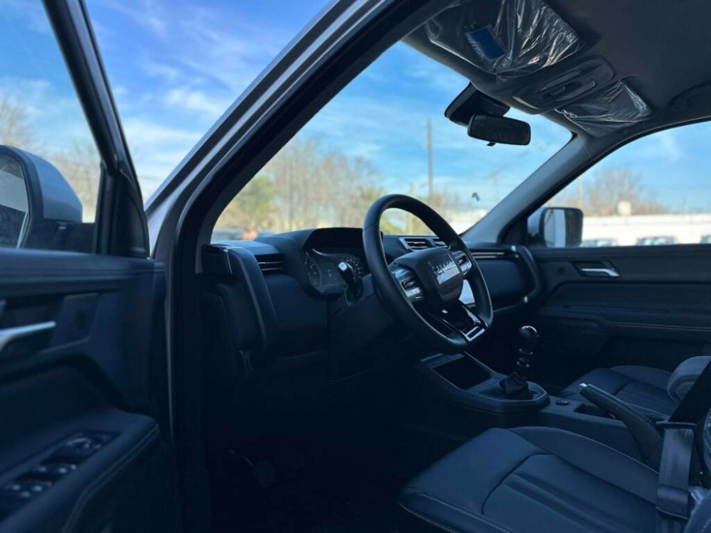 JMC GRAND AVENUE GL 2.3 TURBO NAFTA 4X2 — foto 3