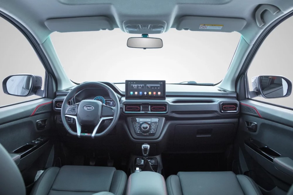SWM G03F MT SUV NAFTA 7 PASAJEROS — foto 4