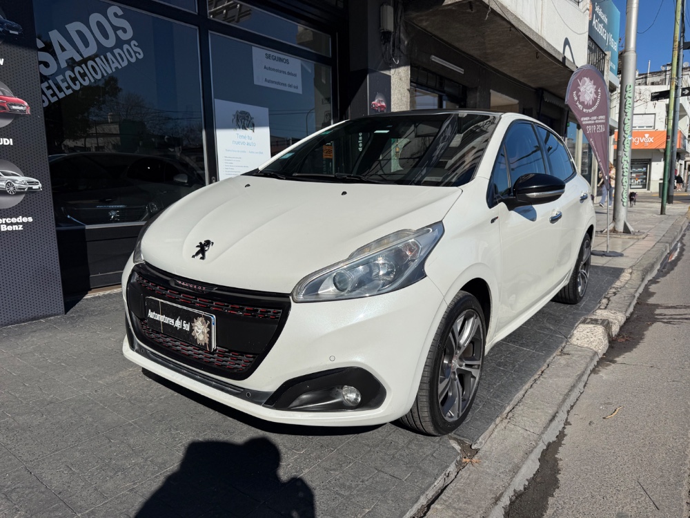 Peugeot 208 Gt 1.6 thp — foto 4