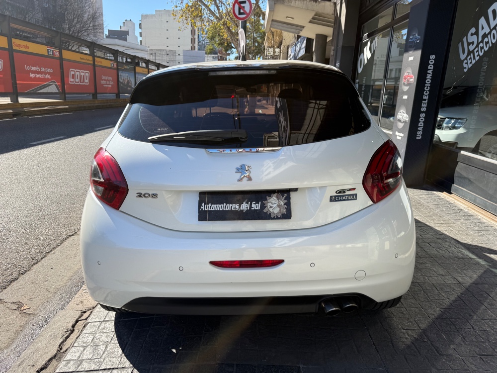 Peugeot 208 Gt 1.6 thp — foto 6