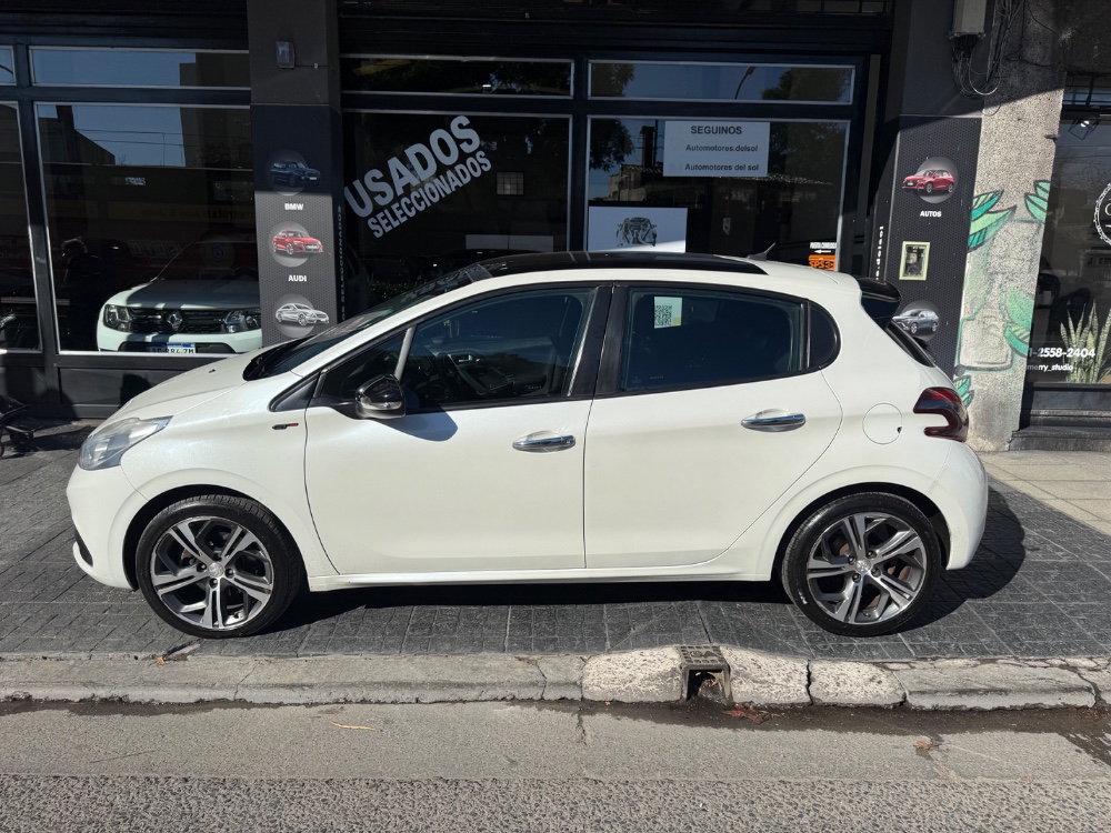 Peugeot 208 Gt 1.6 thp — foto 7