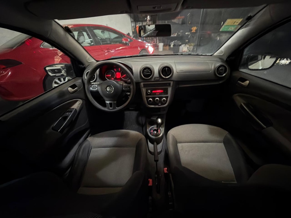 Volkswagen Voyage Confortline 1.6 Imotion Plus — foto 6