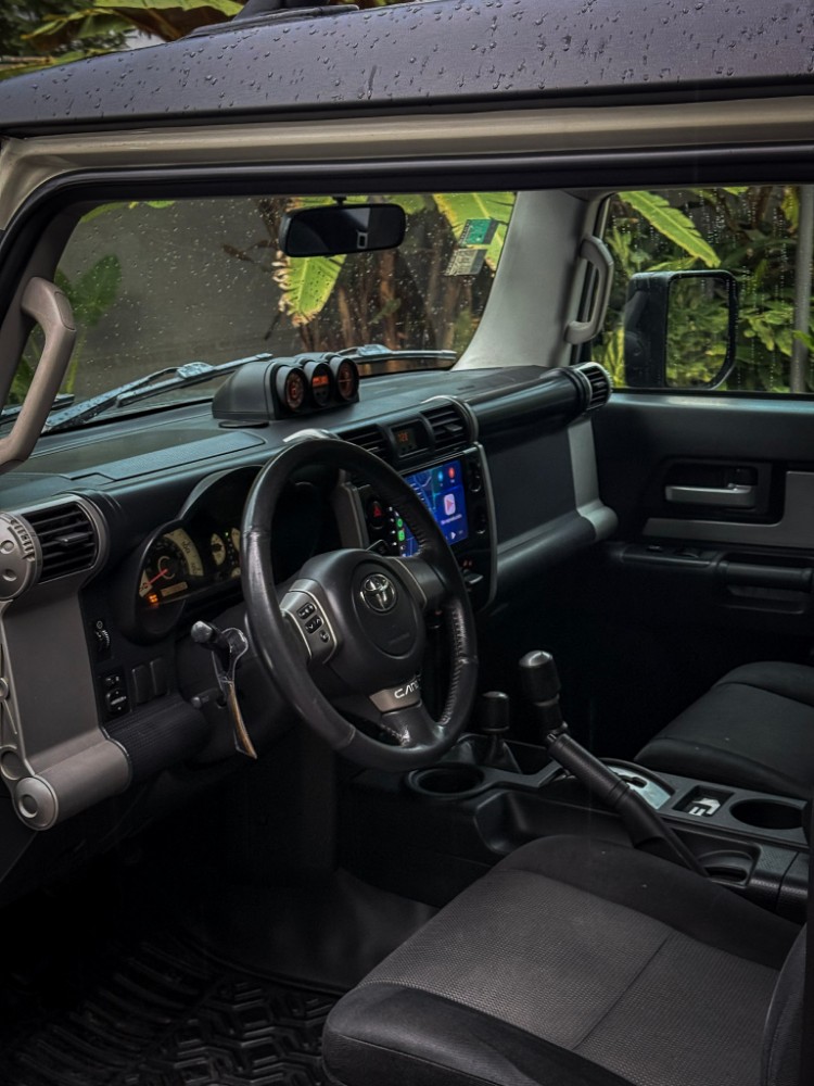 Toyota FJ Cruiser TRD Pro — foto 6
