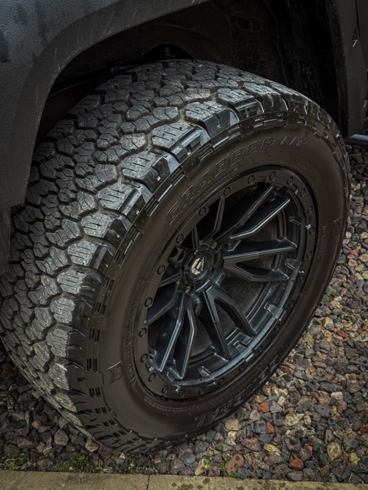 Toyota FJ Cruiser TRD Pro — foto 7