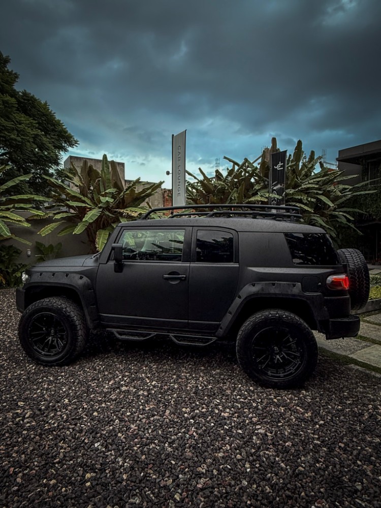 Toyota FJ Cruiser TRD Pro — foto 8