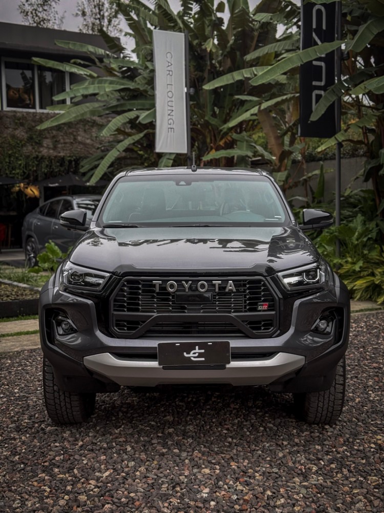 Toyota HILUX GR — foto 8