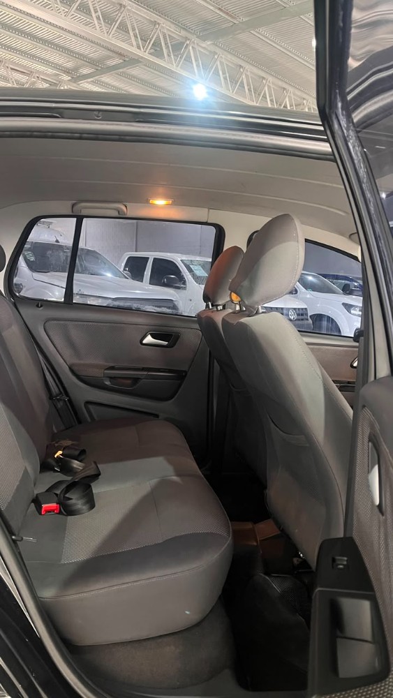 Volkswagen FOX 1.6 — foto 2