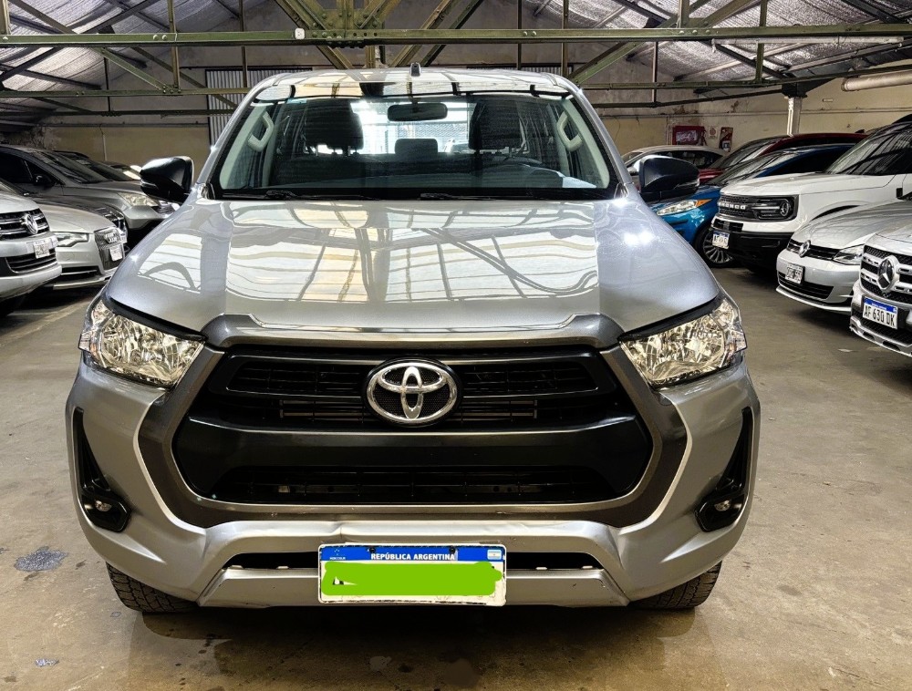 Toyota Hilux 2.4 DC 4X2 TDI SR AT6 — foto 2