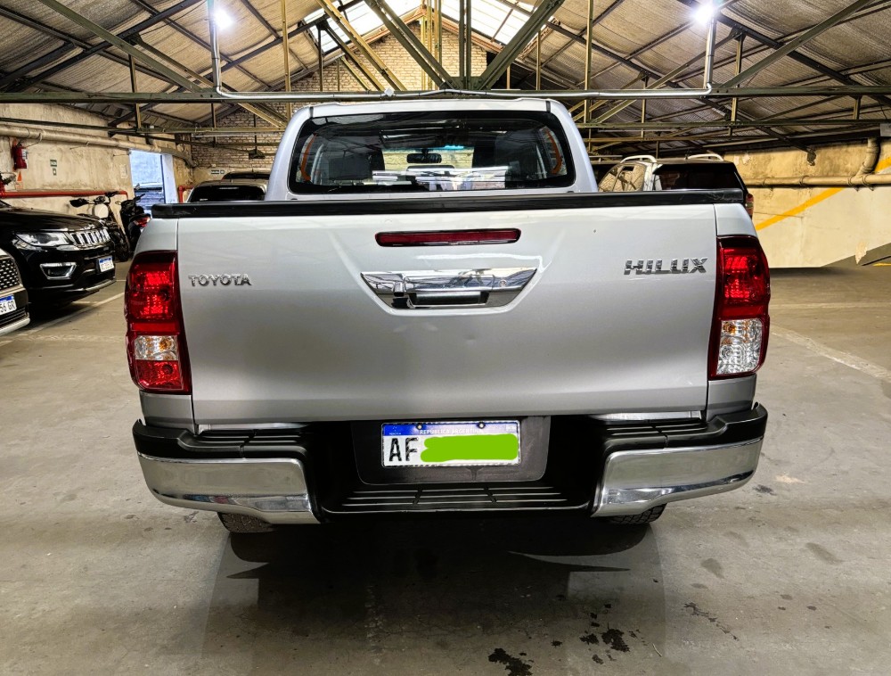 Toyota Hilux 2.4 DC 4X2 TDI SR AT6 — foto 3