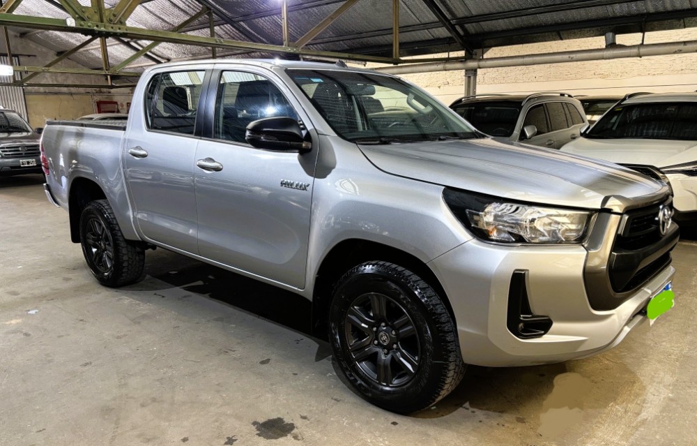 Toyota Hilux 2.4 DC 4X2 TDI SR AT6 — foto 5