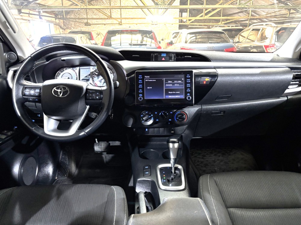 Toyota Hilux 2.4 DC 4X2 TDI SR AT6 — foto 16