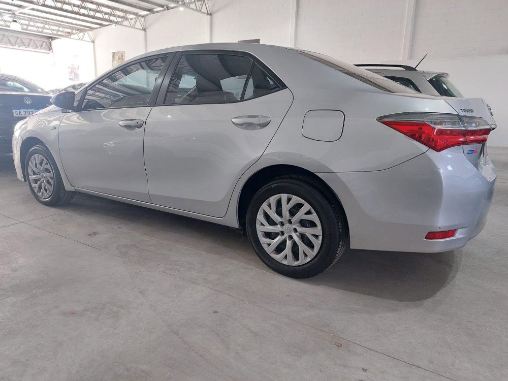 Toyota COROLLA XLI CVT — foto 7
