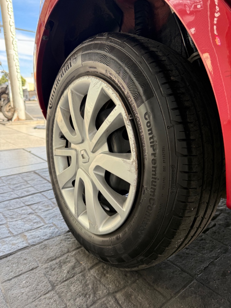 Renault Sandero Life 1.6 — foto 10
