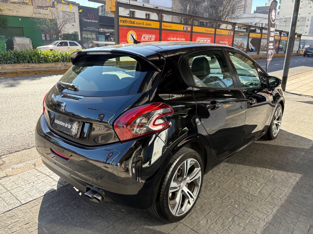 Peugeot 208 GT 1.6 Thp  — foto 7