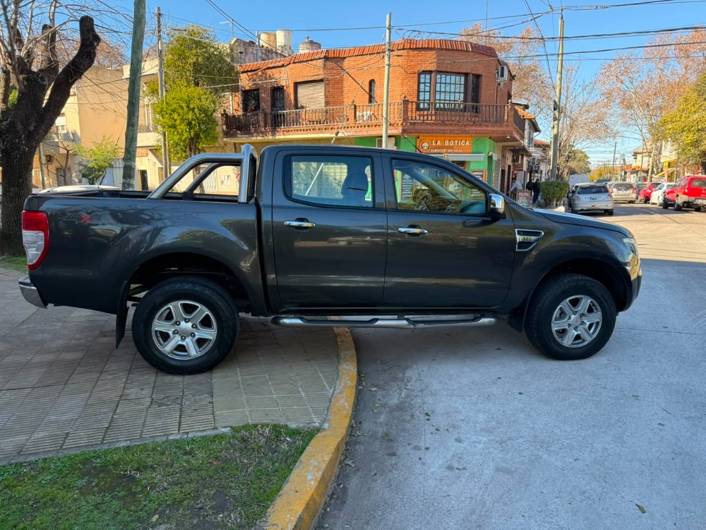 Ford RANGER2 DC 4X4 XLT 3.2L D — foto 6