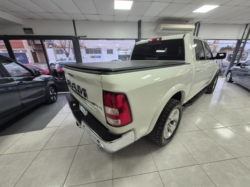 Ram 1500 Laramie — foto 9