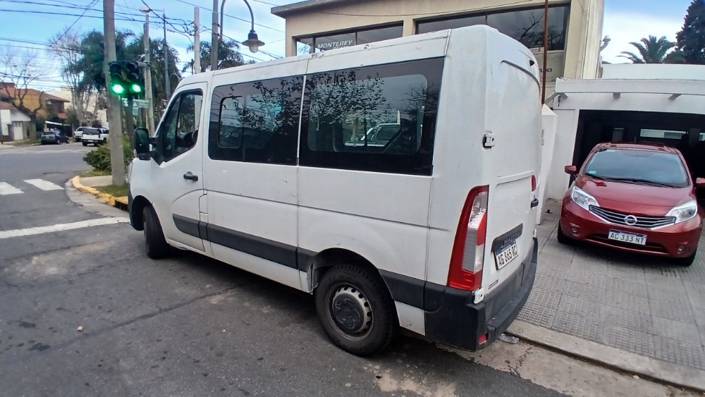 Renault Master Furgón — foto 5