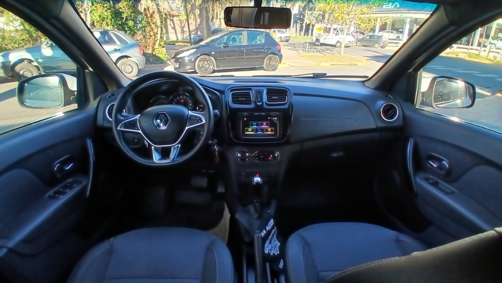 Renault Sandero Intens — foto 8