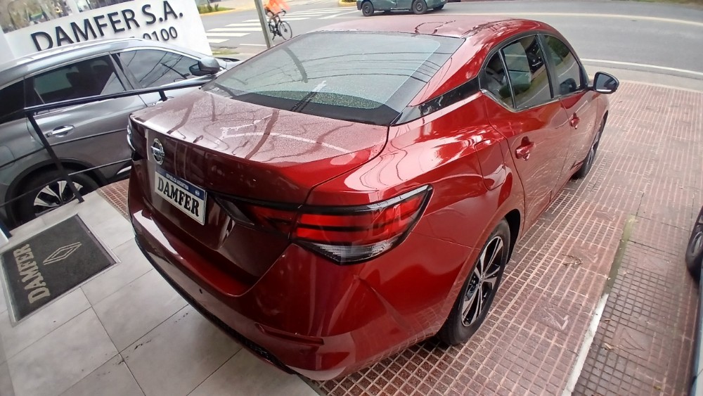 Nissan Sentra Advance — foto 9