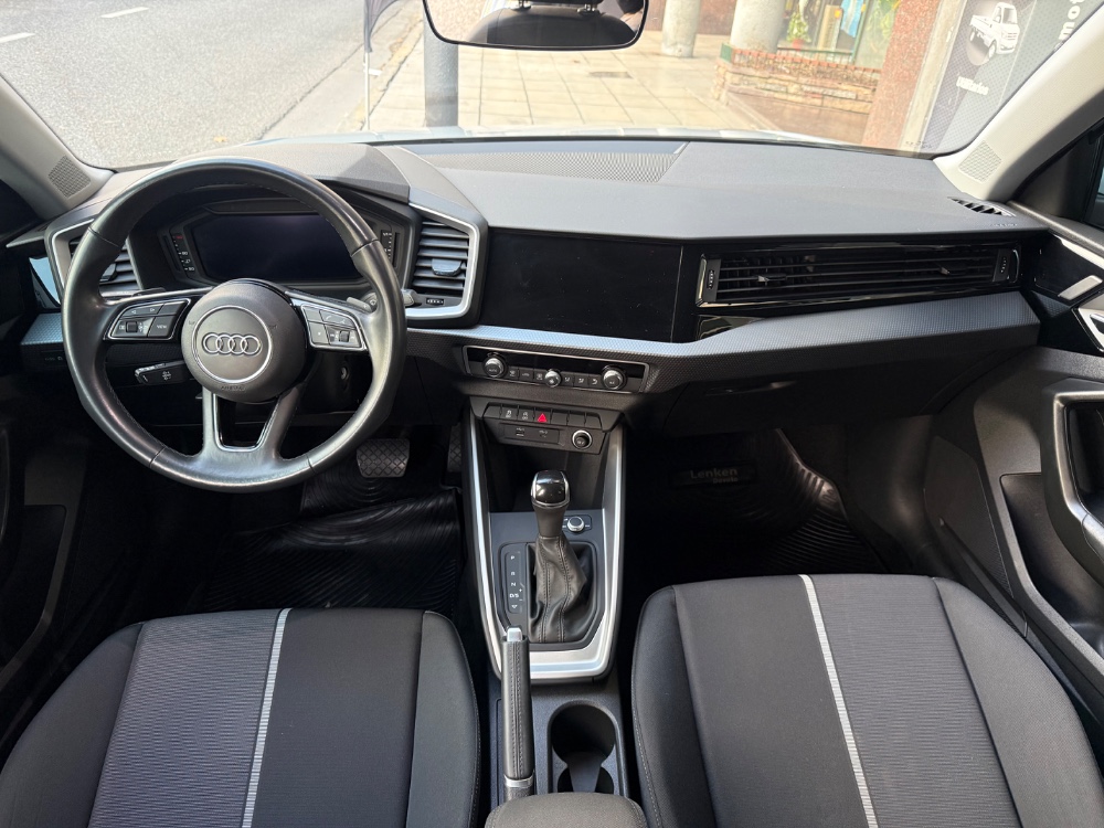 Audi A1 Sportback 30 Tfsi stronic — foto 13