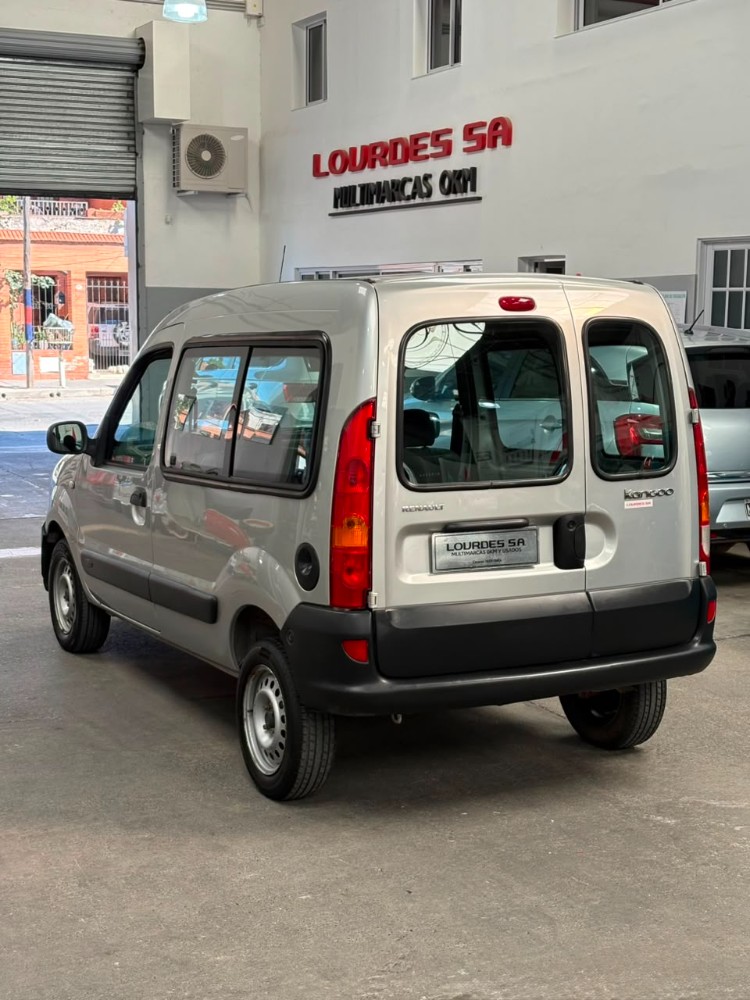 Renault KANGOO PH3 CONFORT 1.6 1P — foto 8