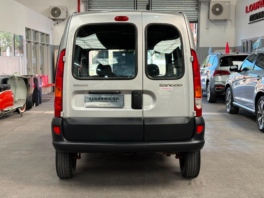 Renault KANGOO PH3 CONFORT 1.6 1P — foto 9