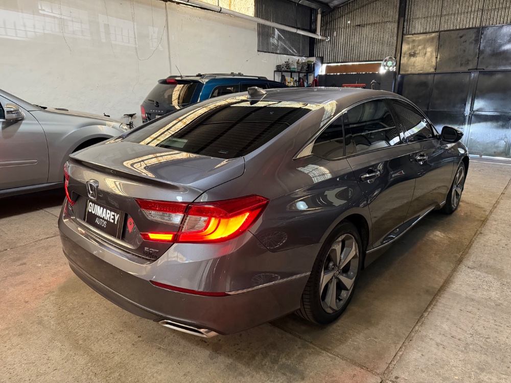 Honda Accord Ext 2.0 turbo 252cv — foto 2